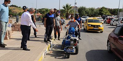Yol Şerit Çizgileri Yenileniyor