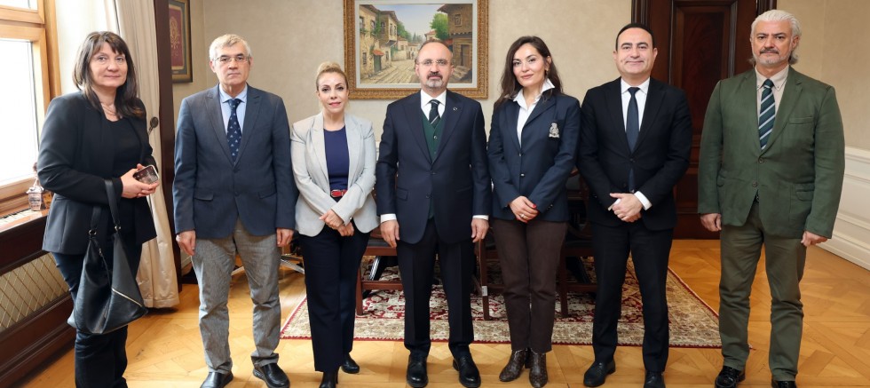 Turan, Muhabirler Derneği Heyetini Kabul Etti