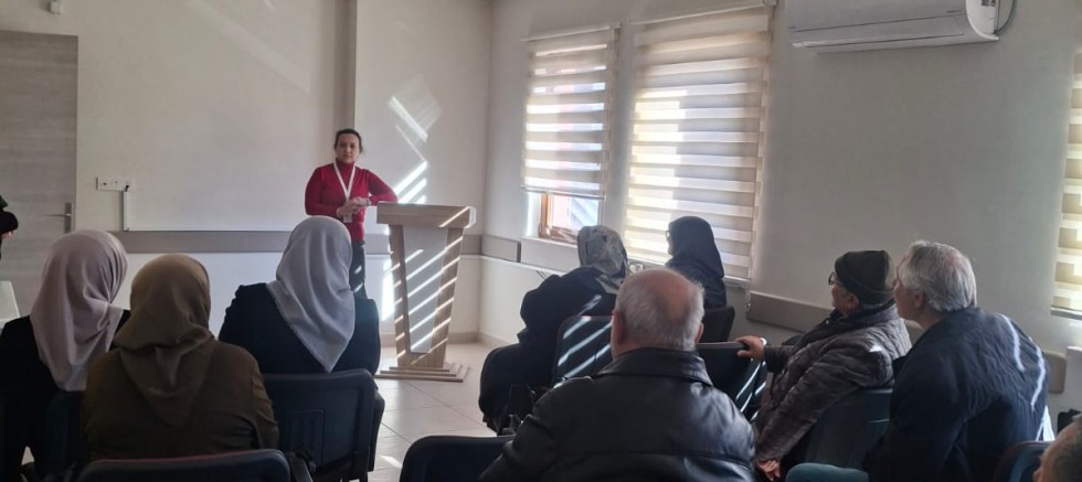 Umre Yolcularına MERS-Cov Bilgilendirmesi ve Aşı Uygulaması