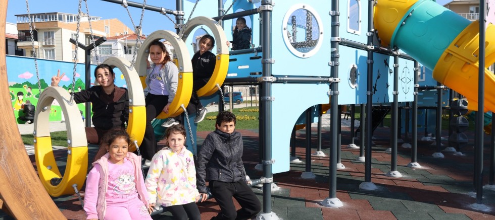 Yeni Park Çocukların Gözdesi Oldu