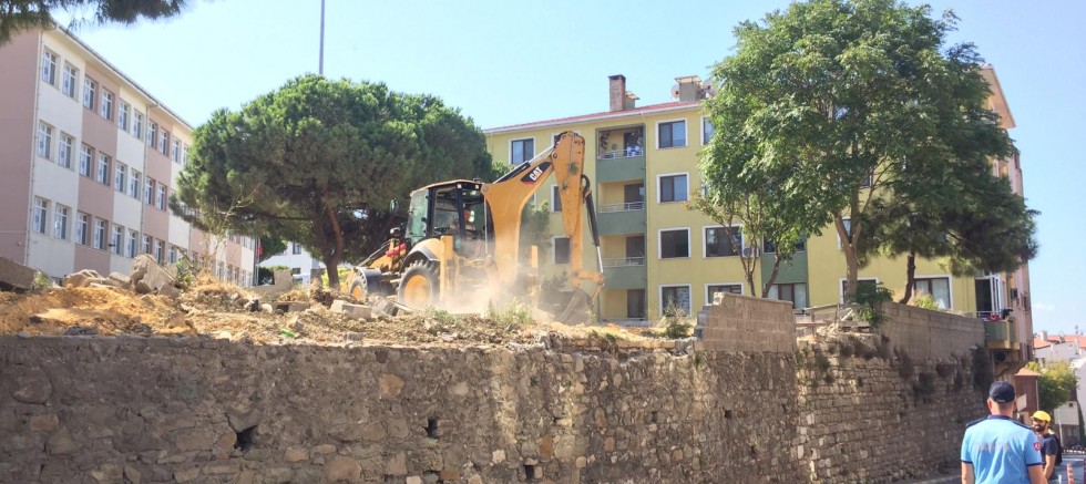 Zübeyde Hanım Parkı İçin Çalışmalar Başladı