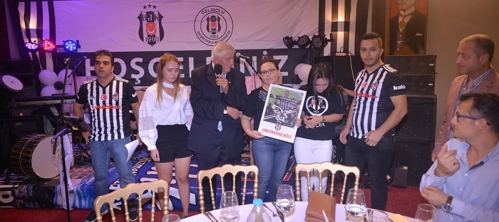 15 YILDA 15NCİ ŞAMPİYONLUK KUTLANDI