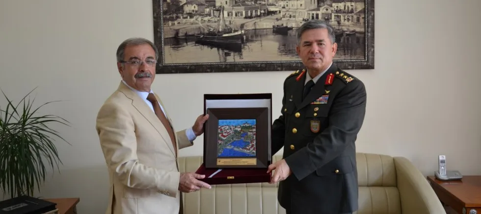 2.KOLORDU KOMUTANI ÇETİNGÖZ’DEN VEDA ZİYARETİ