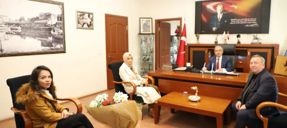 26 Kasım İlkokulu Müdüründen Başkan Özacar’a Ziyaret