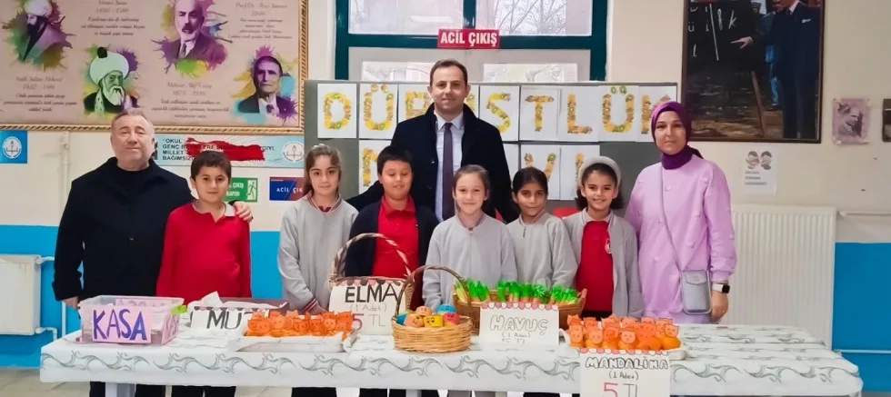 26 Kasım İlkokulu’nda ‘Dürüstlük Manavı’ Etkinliği