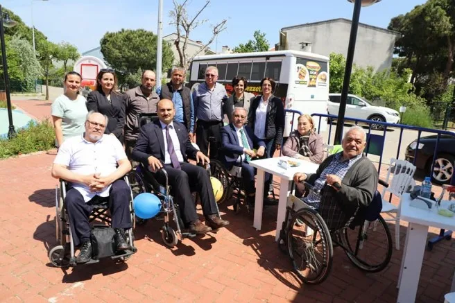 Abacı ve Özacar, Farkındalık Etkinliğine Katıldı