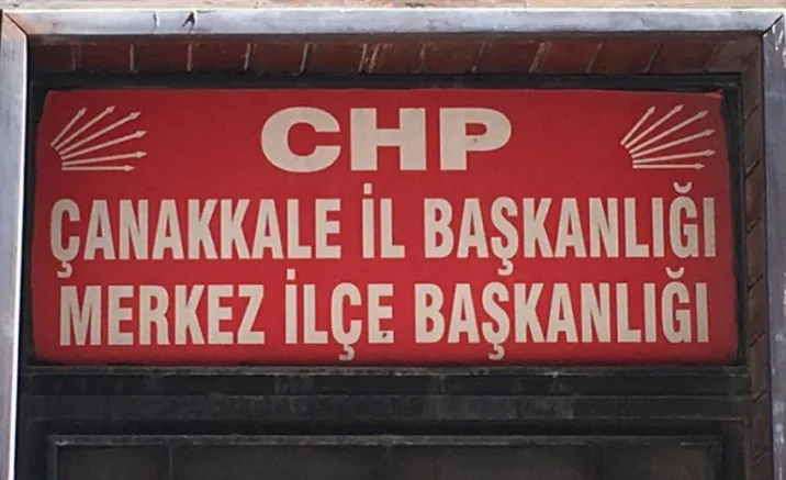 ‘Adalete Sapladığınız Hançerin Simgesidir Bavul’