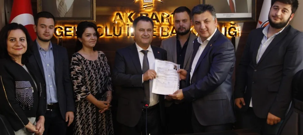 AK Parti'de belediye başkanlığına aday adayı