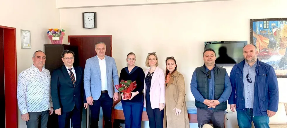 AK Parti’den Hemşireler Günü Ziyareti