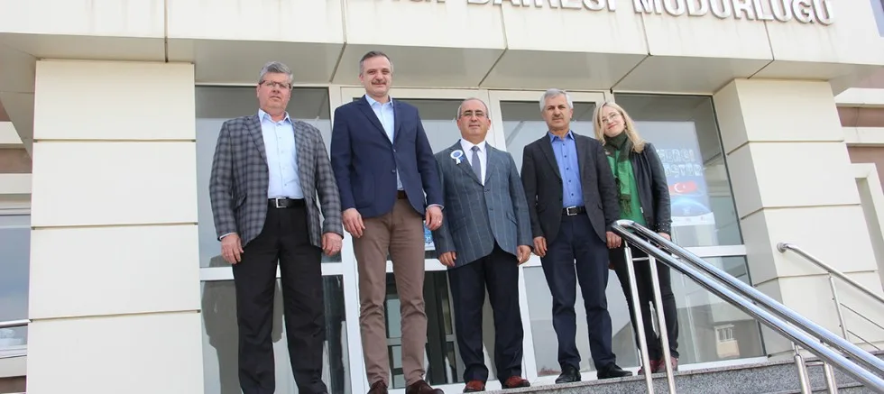 AK Parti’den Vergi Dairesine Ziyaret