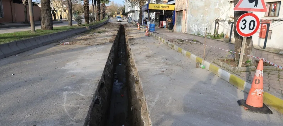 Altyapı ve Üstyapı Çalışmaları Devam Ediyor