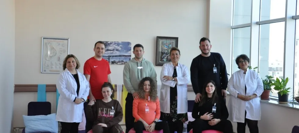 Anne ve Baba Adaylarına Gebe Okulunda Eğitim Veriliyor