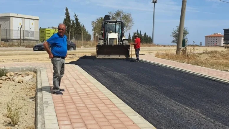 Asfalt Çalışmaları Refet Angın Caddesi’nde Devam Etti