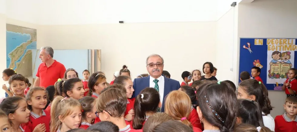 Başkan Özacar’dan Okul Ziyaretleri