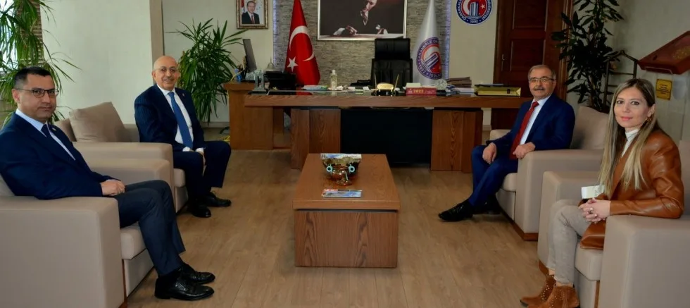 Başkan Özacar’dan Rektör Murat’a Ziyaret