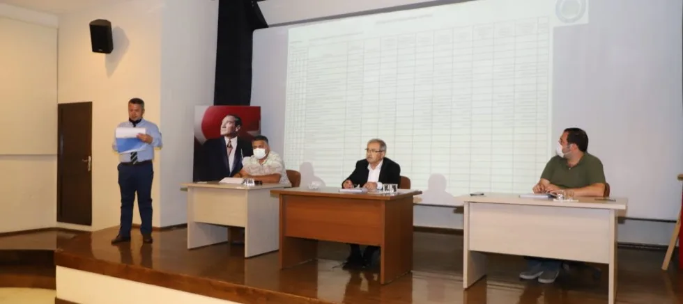 Başkan Özacar Güven Tazeledi