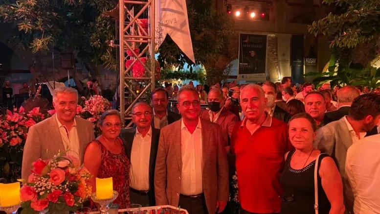 Başkan Özacar, Kuşadası’nda Gala Gecesine Katıldı