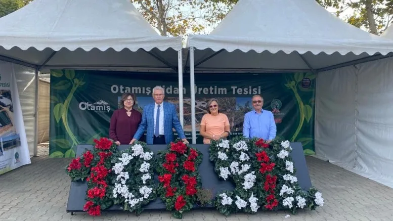 Başkan Özacar, Ödemiş Süs Bitkileri Fuarı’na Katıldı