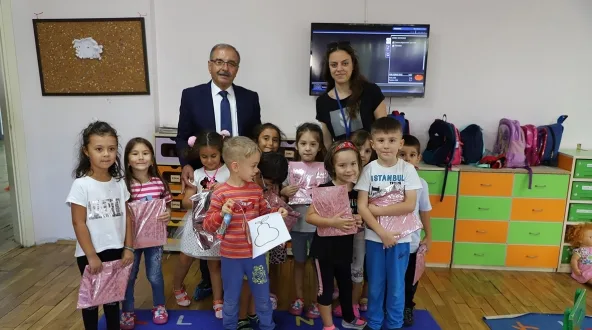 Başkan Özacar Okulları Ziyaret Etti