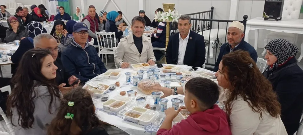 Başkan Soyuak, Güneyli Köyünde İftar Programına Katıldı
