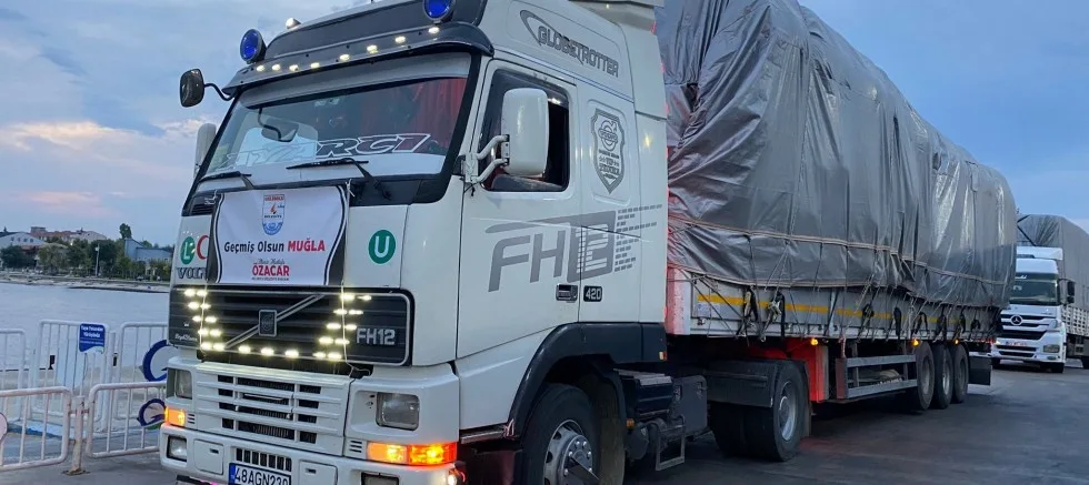 Belediyenin İkinci Yardım Tırı Yola Çıktı