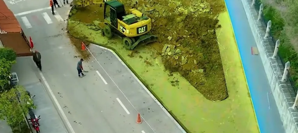 Büyük Cami Çevresinde Yol Genişletme Çalışmaları Başladı