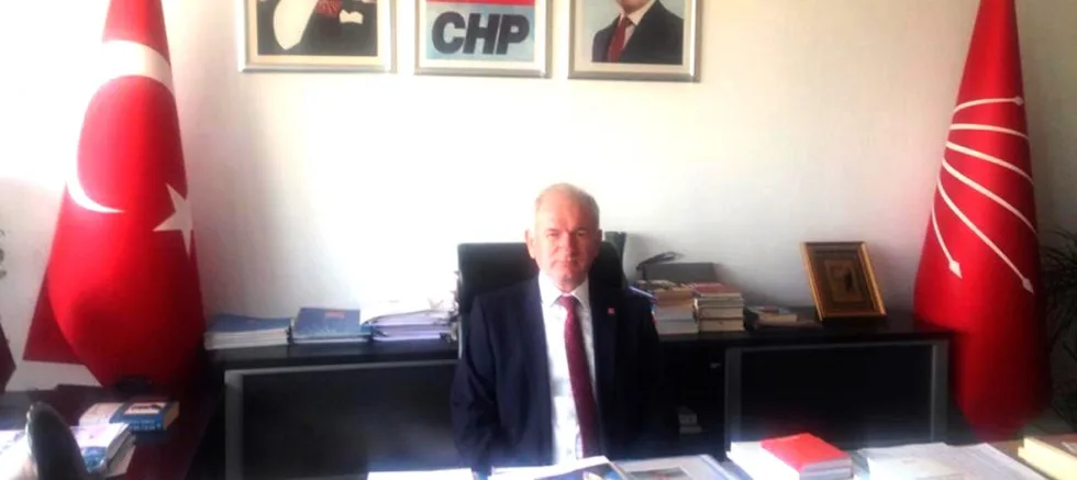CHP’li Parlak’tan Öğretmenler Günü Mesajı