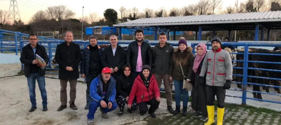 ÇiFTÇiLERiN HEYECANINA ORTAK OLDULAR