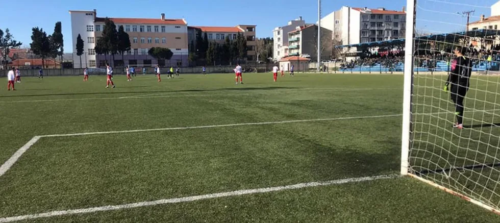 Defansı ve Direkleri Geçemedi