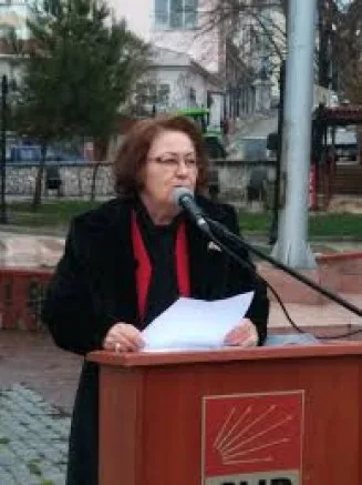 DELİGÖZ’ÜN “5 ARALIK KADIN HAKLARI GÜNÜ”MESAJI