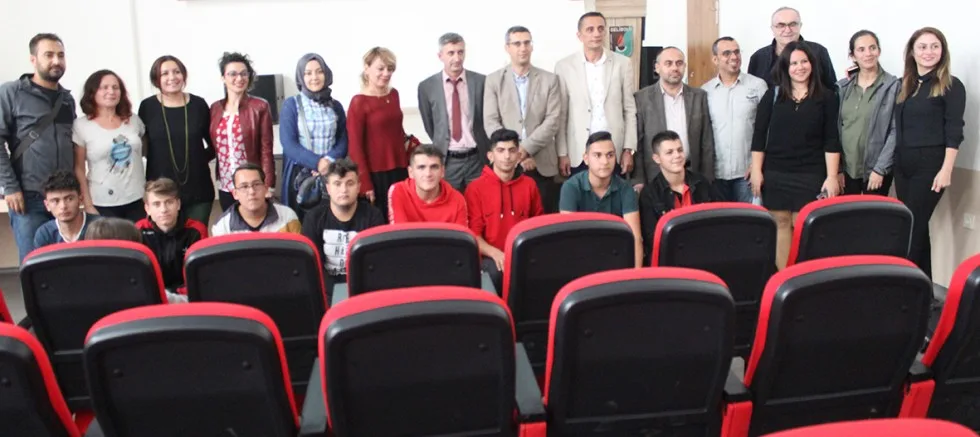 “Duvarlar ve Köprüler” Projesi tanıtım Toplantısı Gerçekleştirildi