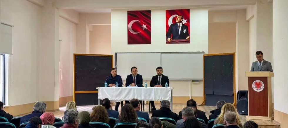 Eğitim Ortamları ve Okul Güvenliği Toplantısı Yapıldı