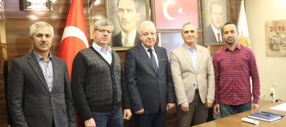 Emniyet Müdüründen Partilere İade-i Ziyaret