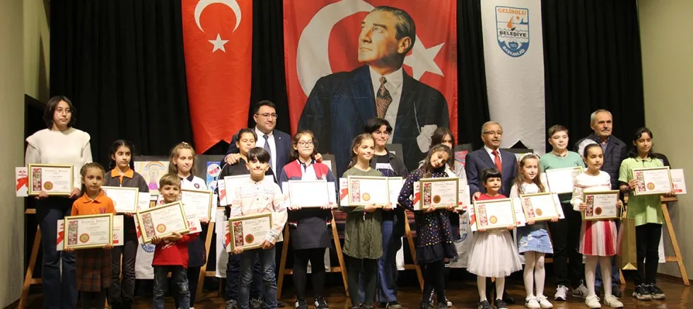 Geleneksel 23 Nisan Yarışmasının Ödül Töreni Yapıldı