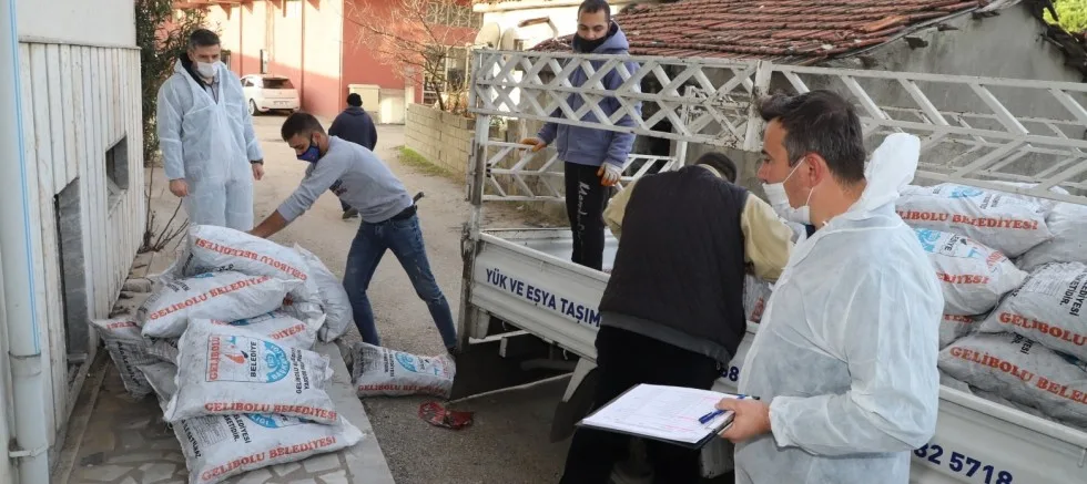 Gelibolu Belediyesinden Kömür Yardımı