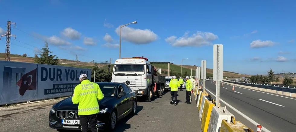 Gelibolu Bölge Trafik Ekiplerinden Yılbaşı Tedbirleri