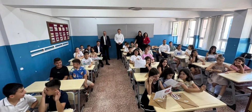 Gelibolu’da 5 Bin 206 Öğrenci Karne Heyecanı Yaşadı