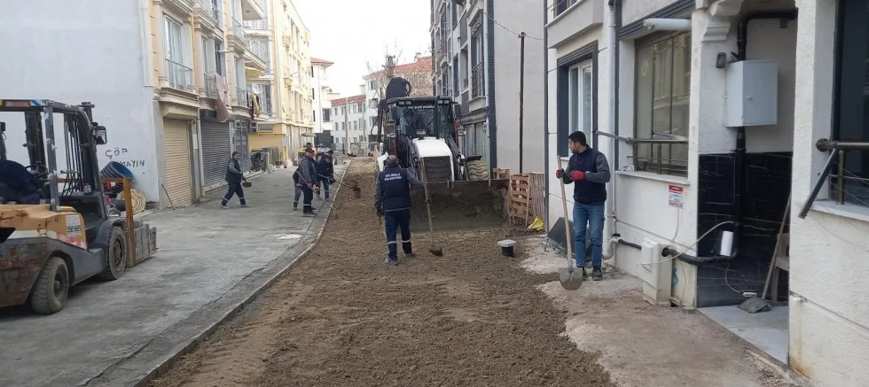 Gelibolu’da Alt ve Üst Yapı Çalışmaları Devam Ediyor