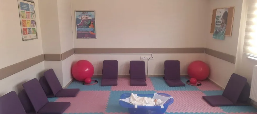 Gelibolu’da Gebe Okullarına Katılım İçin Kolaylık Sağlandı