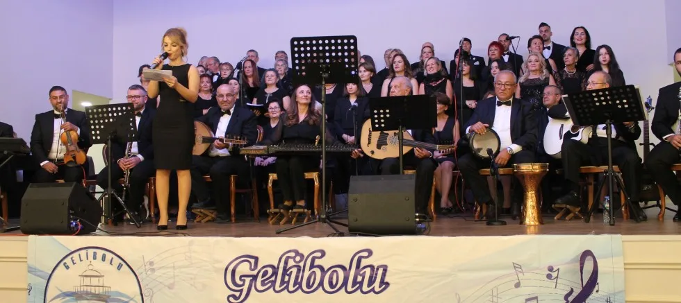 Gelibolu Musiki Derneği Evreşe’de Konser Verdi