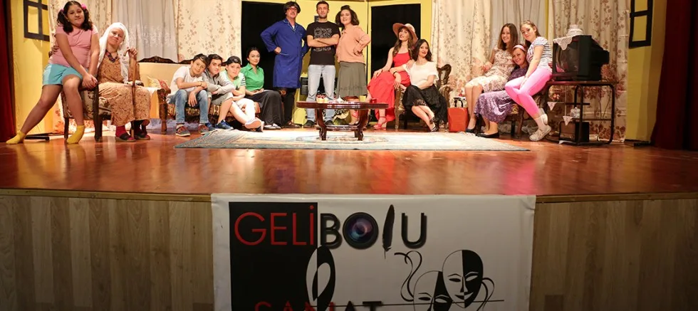 GELİBOLU SANAT YİNE SAHNEDE!