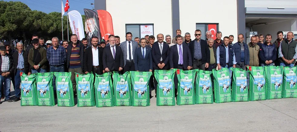 Gelibolulu Üreticilere 700 Torba Sertifikalı Tohum Dağıtıldı
