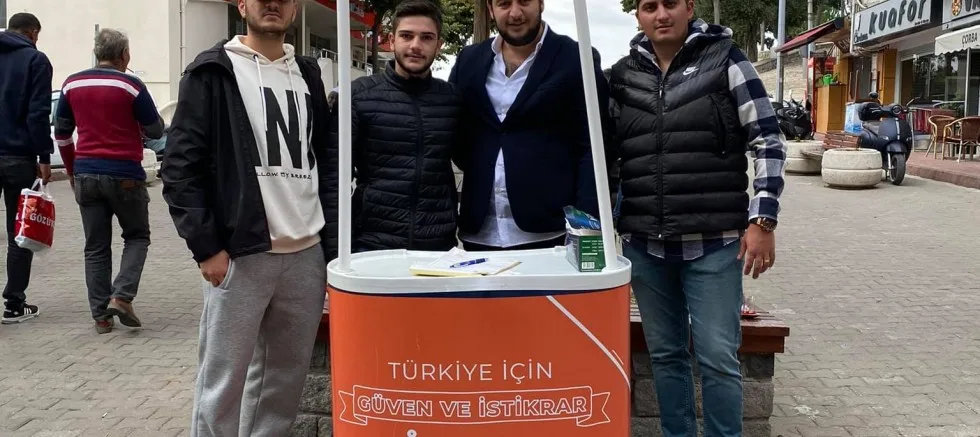 Gençlik Kollarından Üye Çalışması