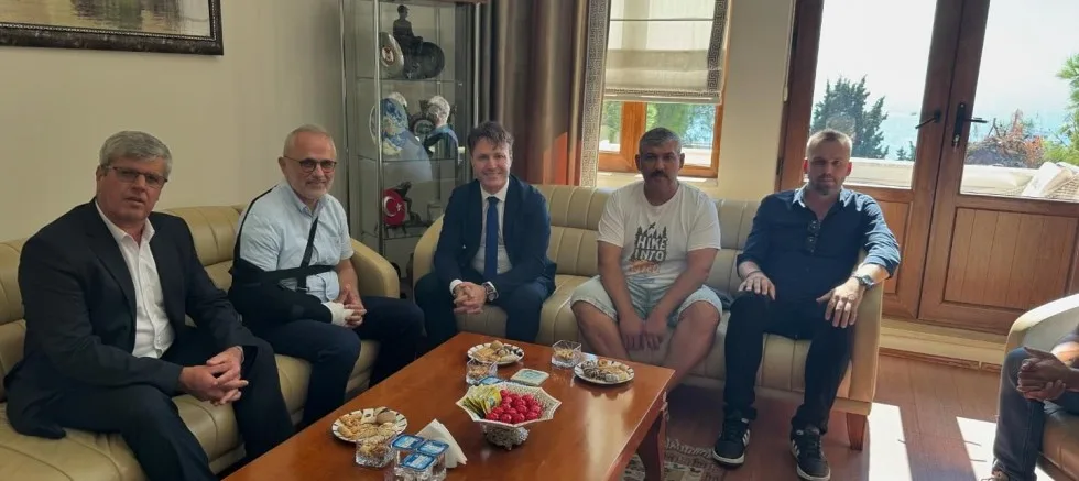Göktürk’ten Belediye Başkanı Soyuak’a Ziyaret