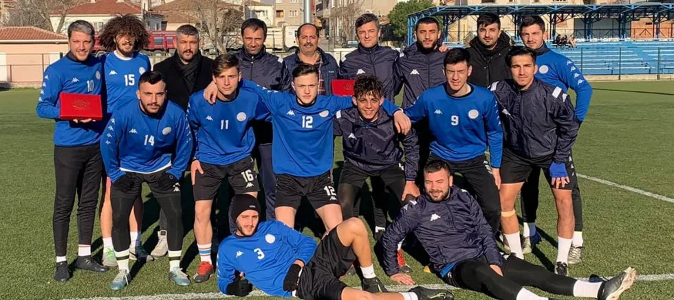 Gölcükspor Yönetiminden Geliboluspor’a Ziyaret