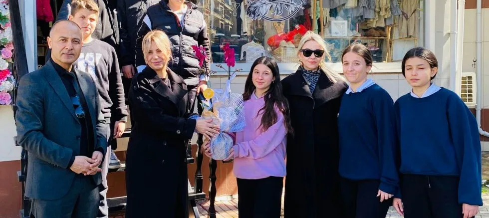 Hakimiyeti Milliye Ortaokulu’ndan 8 Mart Kadınlar Günü’ne Anlamlı Ziyaret
