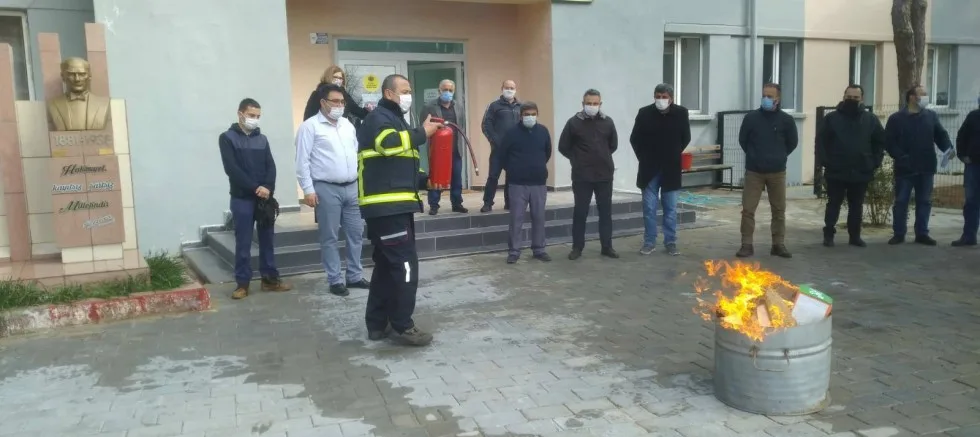 İtfaiyeden Milli Eğitim Müdürlüğü’nde Tatbikat