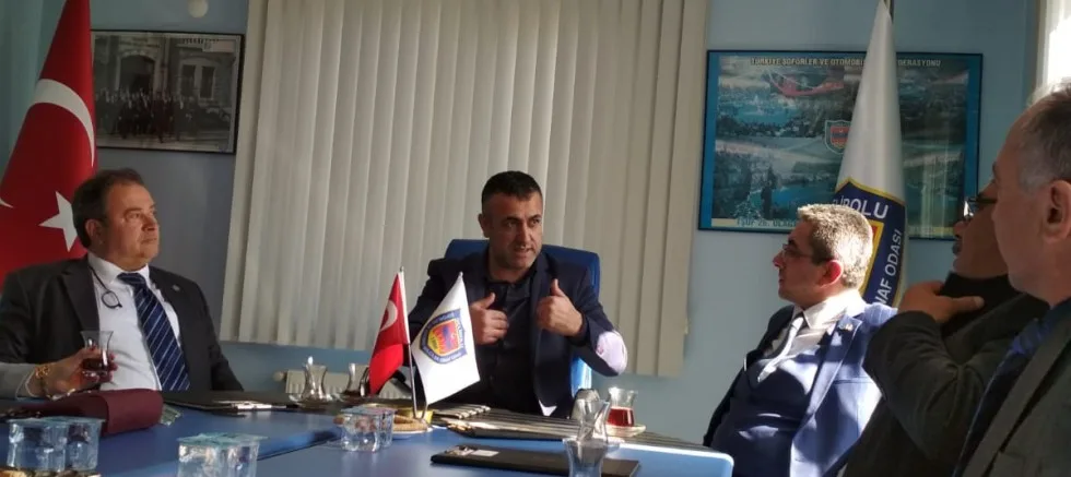 İYİ PARTİ İLÇE TEŞKİLATININ  ESNAF VE ŞOFÖRLER  ODASINA ZİYARETİ