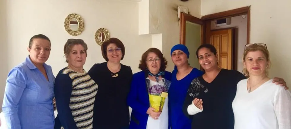 Kadın Kollarından, Kadın İşçilere Ziyaret