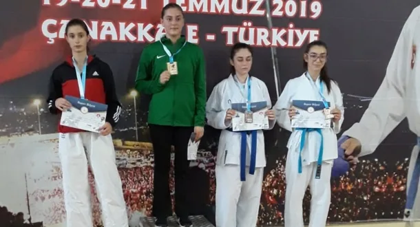 Karatecilerden 3’lük Geldi
